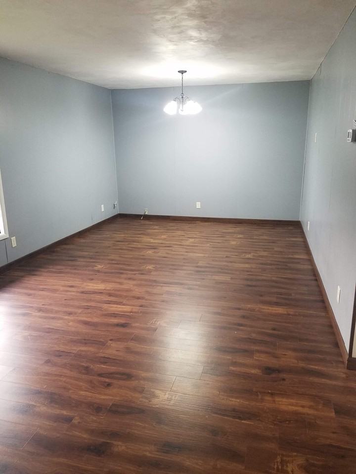 4035 10th Street - Photo 2 of 5