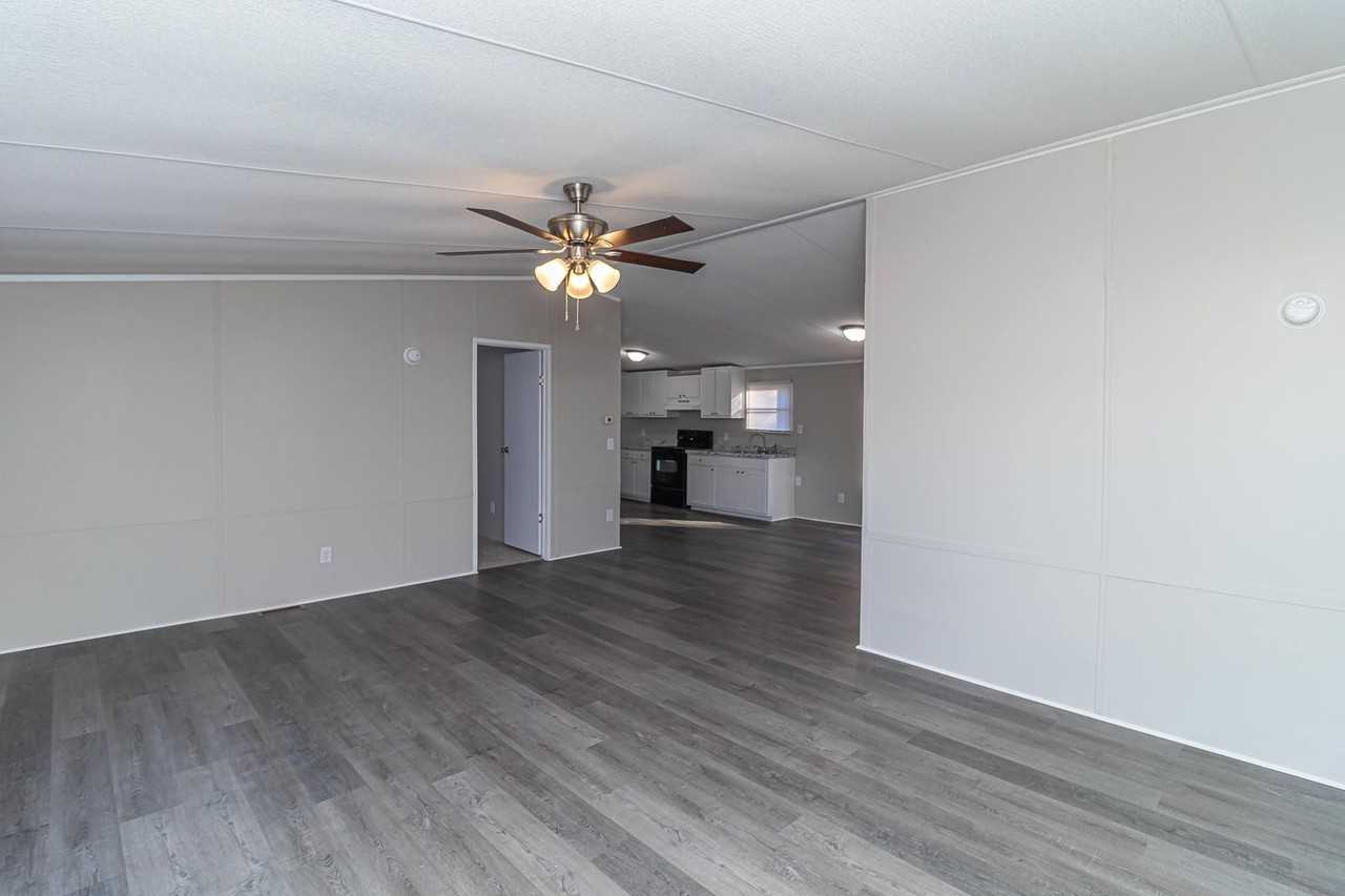 316 Little Dove Rd - Photo 3 of 27