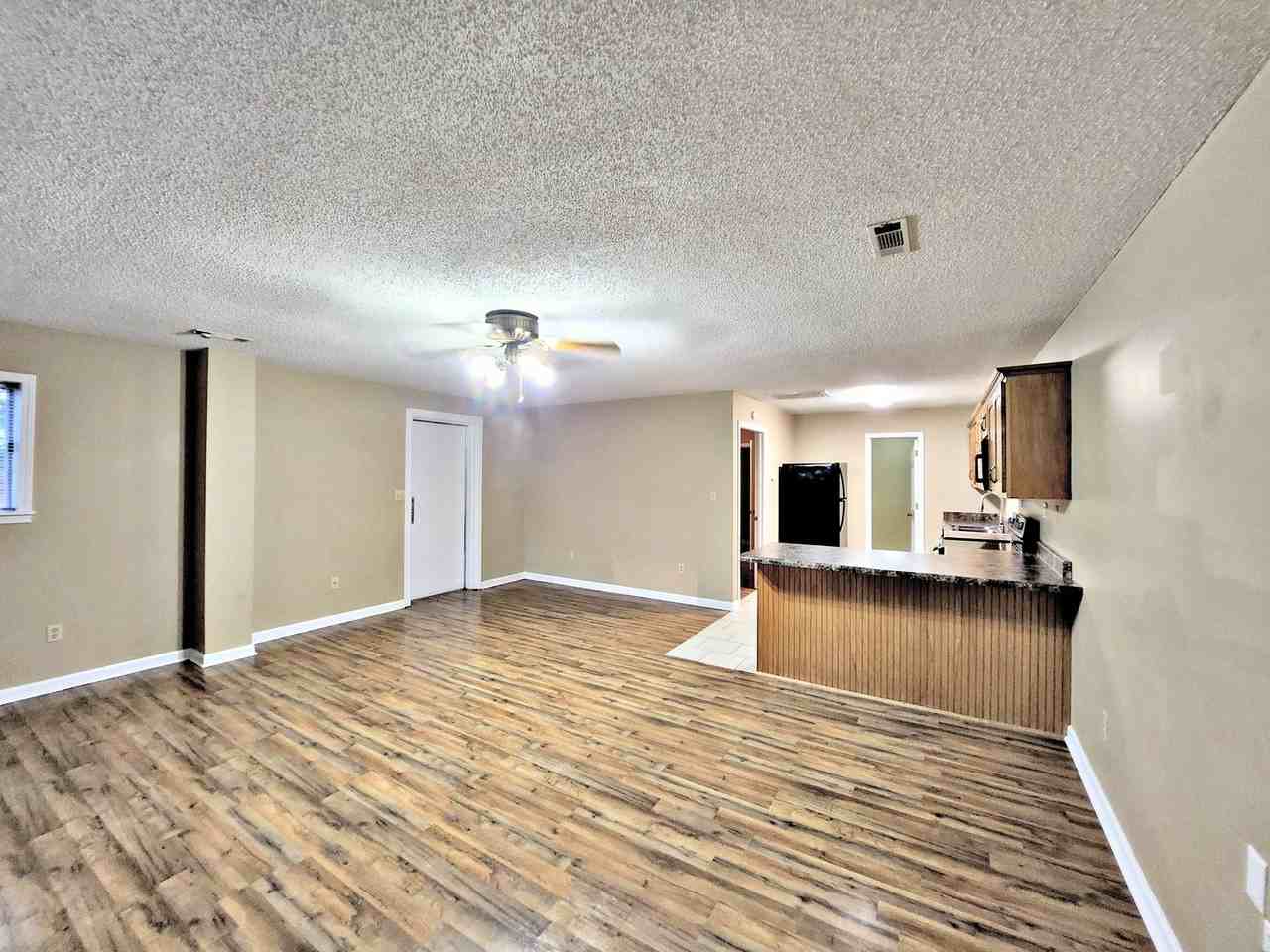 1348 Nelson Hollow Rd - Photo 2 of 9