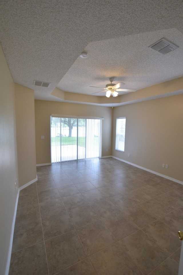 10160 Hidden Dunes Ln - Photo 6 of 14