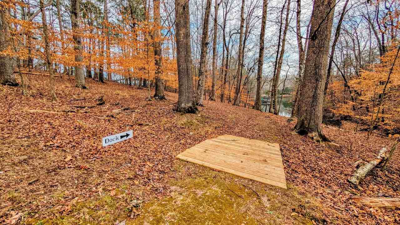 21 Lakepoint Dr - Photo 5 of 20