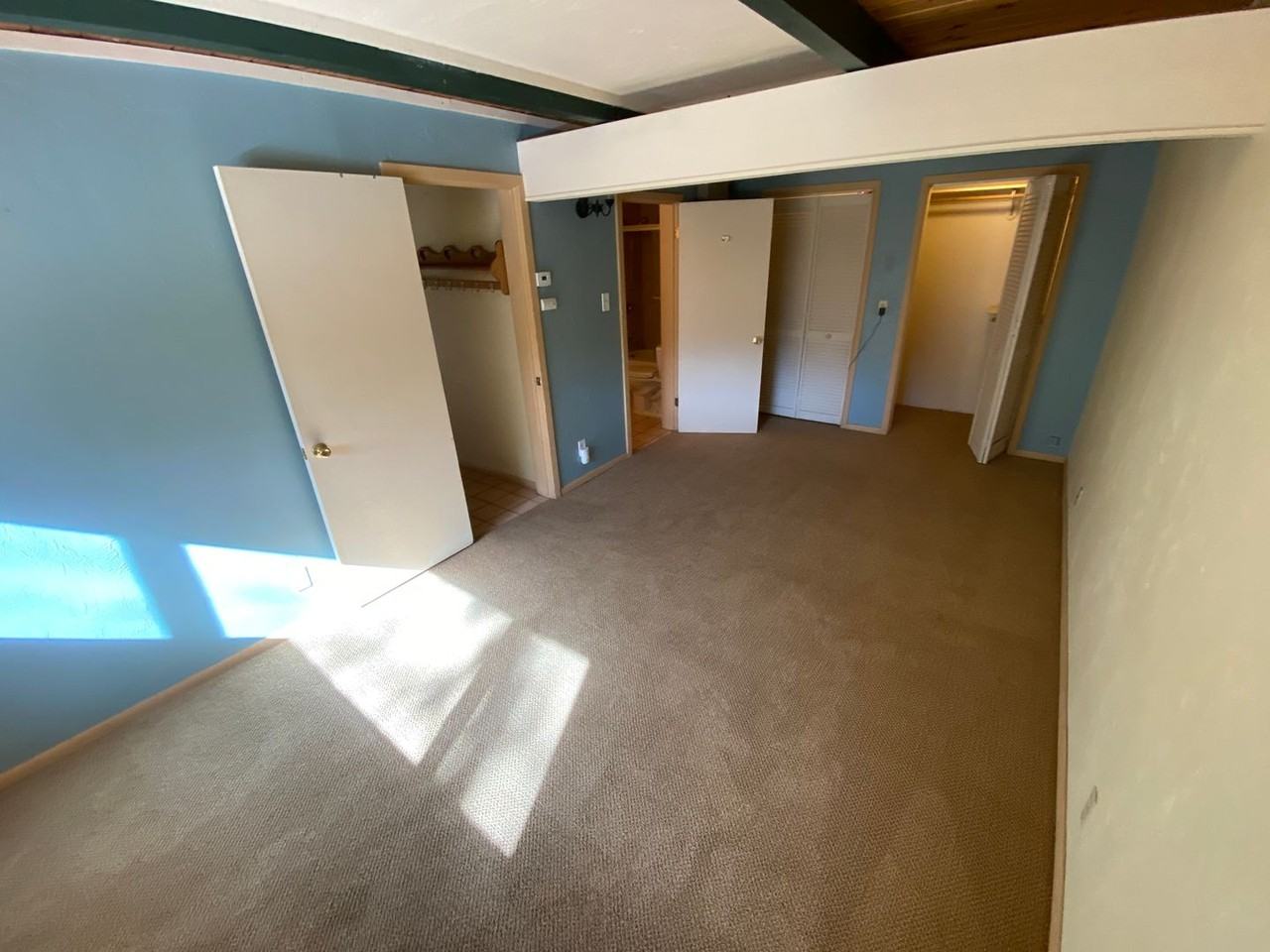 6440 County Road 250 - Photo 7 of 30