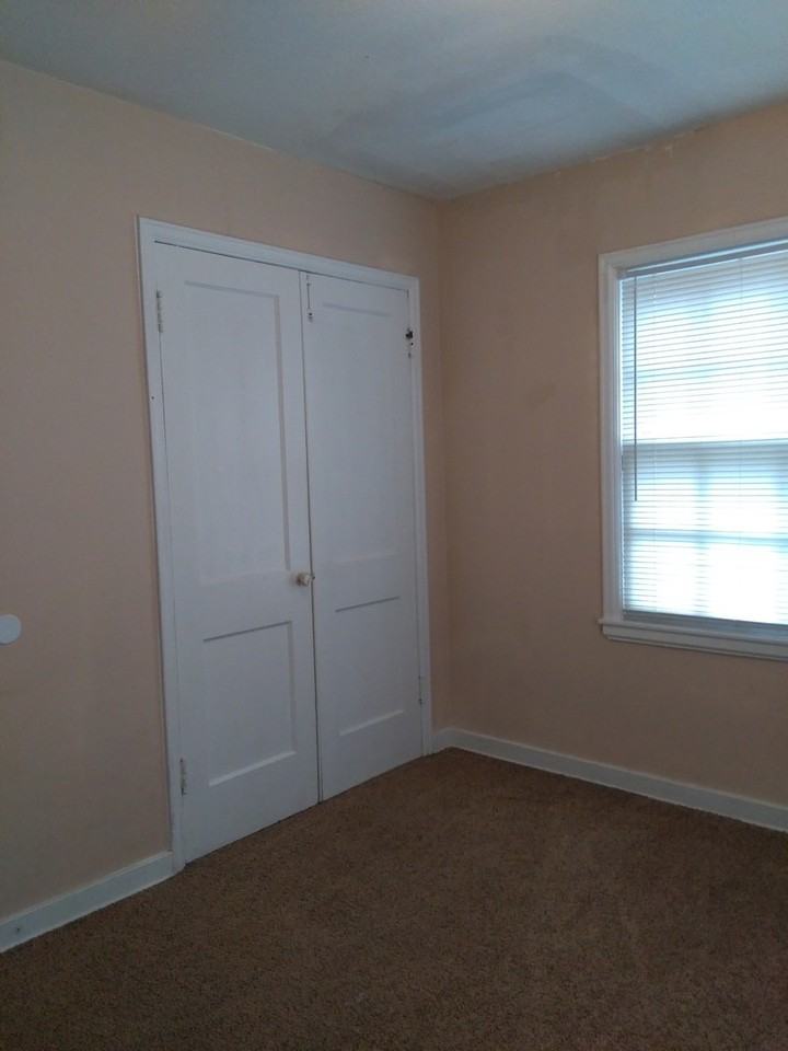 2225 S Kansas St - Photo 5 of 5