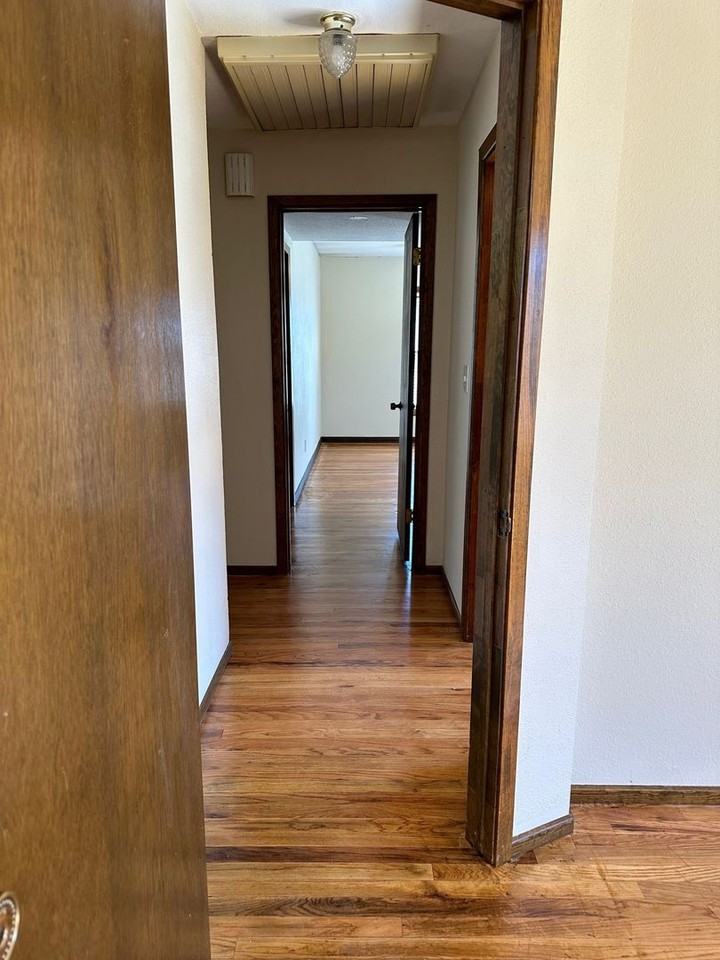 2900 S Monroe St - Photo 5 of 25