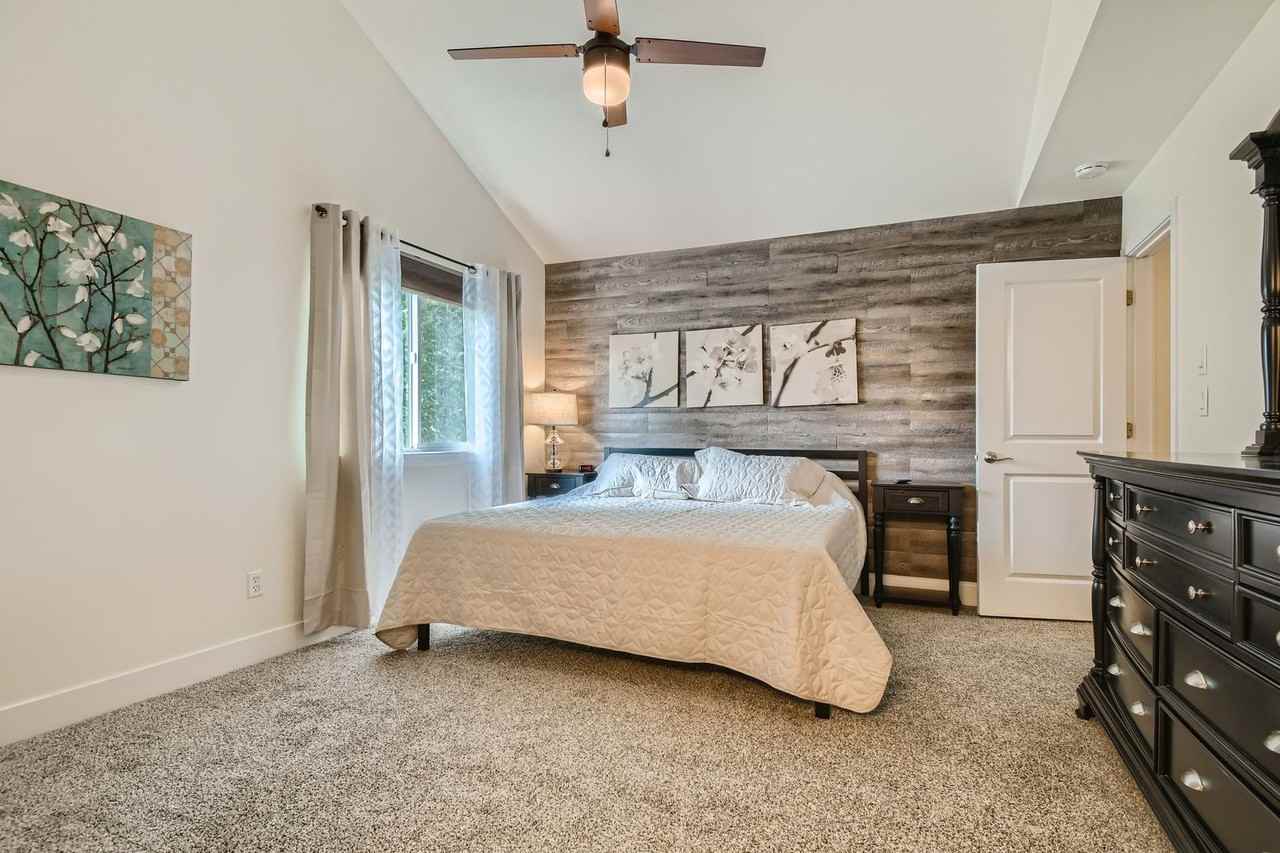 3846 Dyanna Dr - Photo 3 of 28