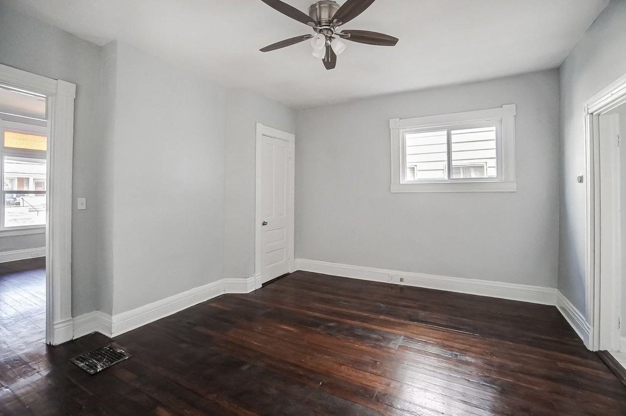 2036 Garrard St - Photo 6 of 43