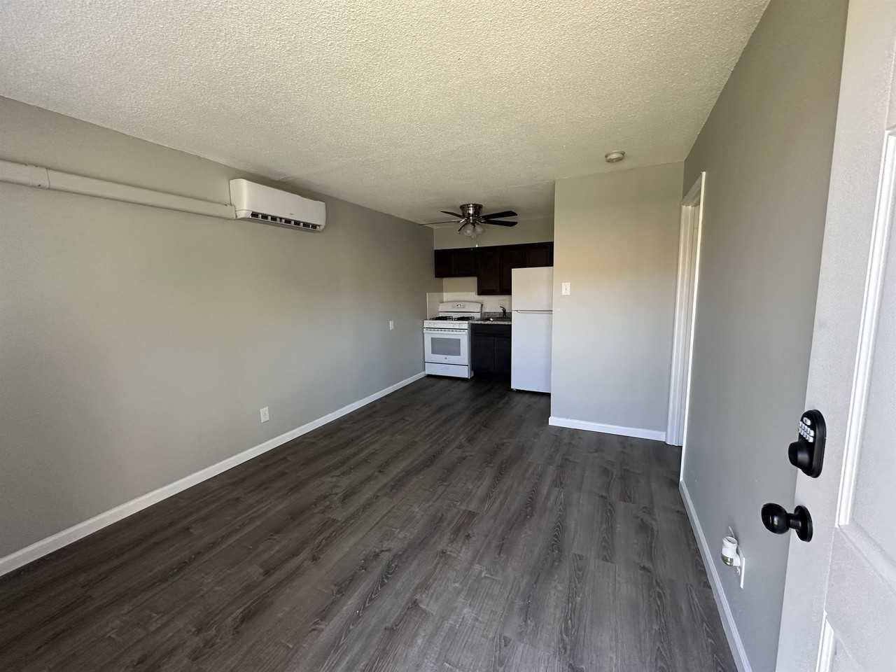 4156-4160 Folsom Avenue - Photo 3 of 48