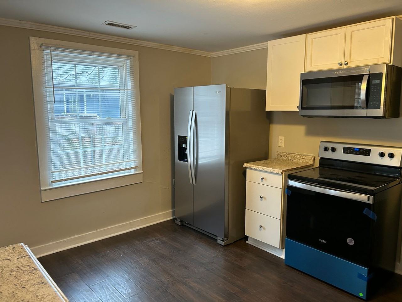 1509 Pegram St - Photo 3 of 13