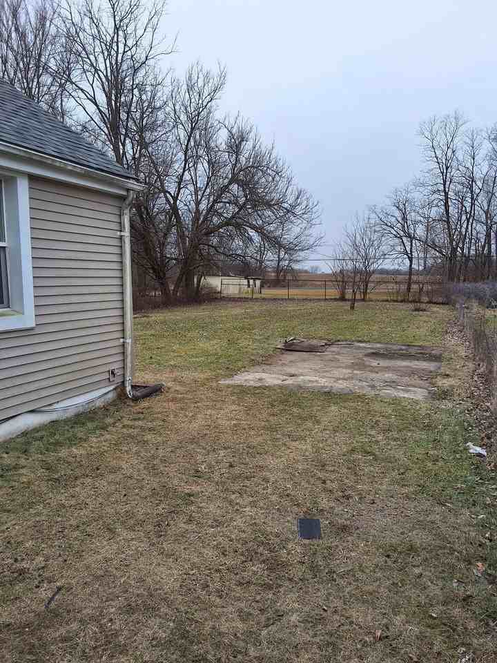 139 Fandel Dr - Photo 3 of 9