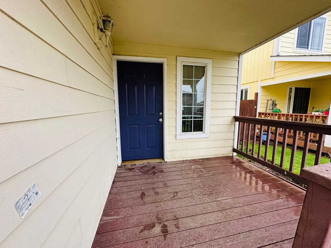 2914 Sw 214th Ave - Photo 3 of 27