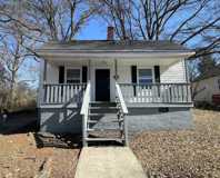 705 Liveoak St - Photo 1 of 1