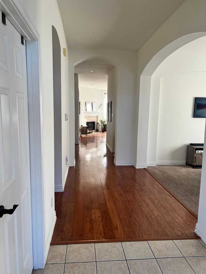 1158 Beechwood Ln - Photo 4 of 19