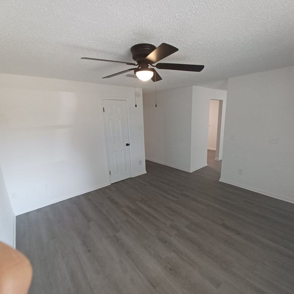 5979 Martin Luther King Jr Drive - Photo 3 of 25