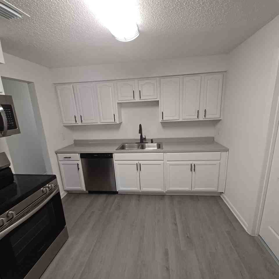 5979 Martin Luther King Jr Drive - Photo 5 of 25