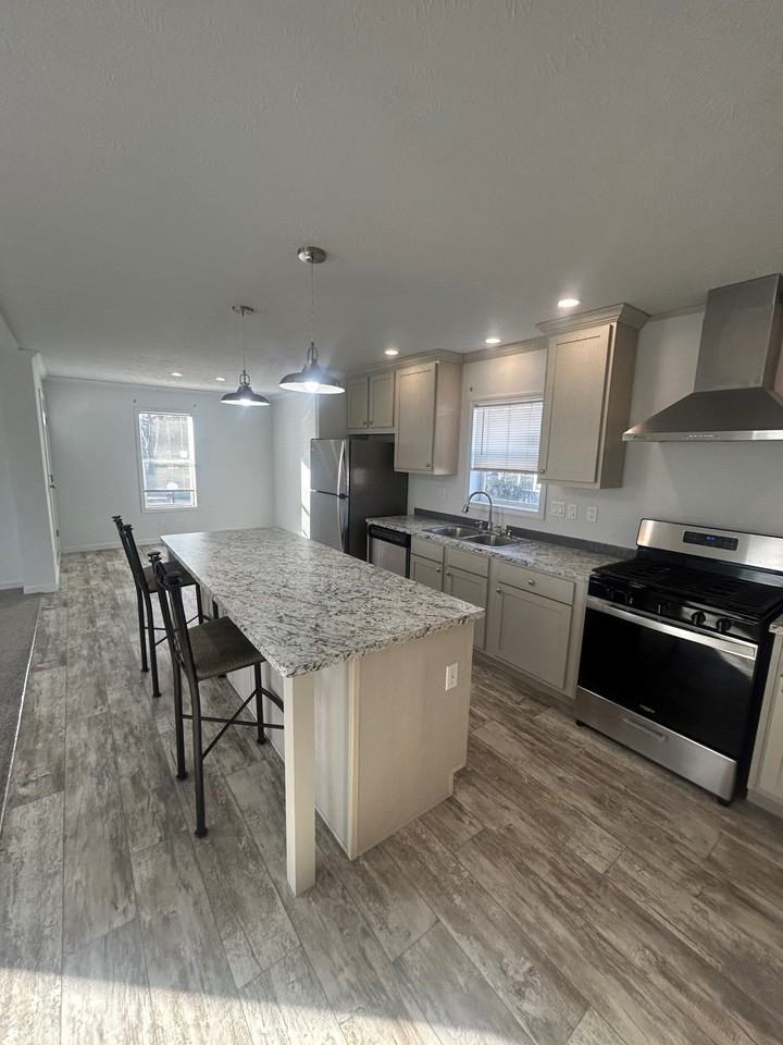 54 Hickory Ln #54N - Photo 3 of 40