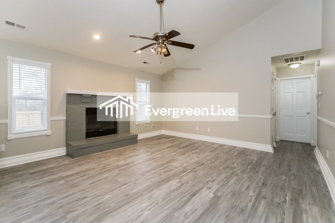 11133 Hunters Blvd - Photo 6 of 21