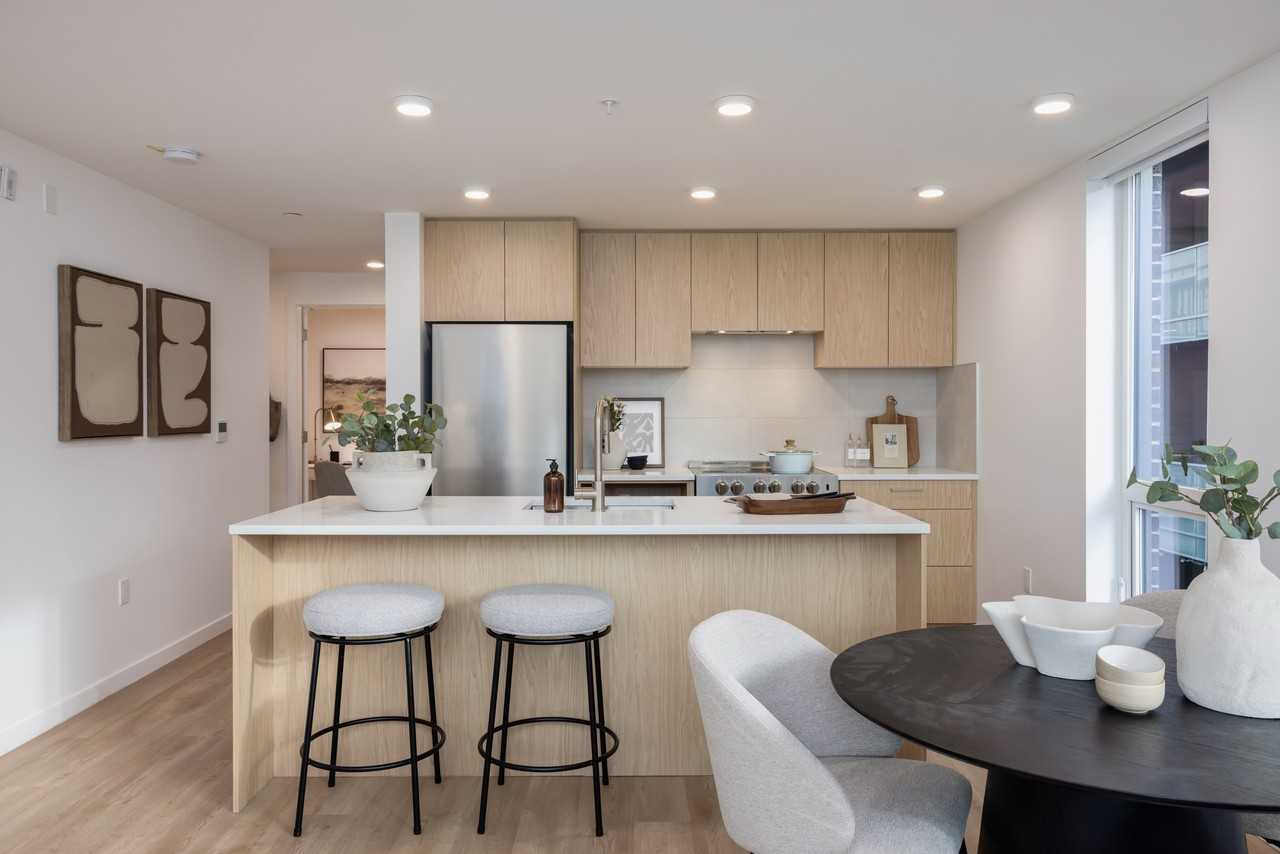 4118 Cambie Street - Photo 7 of 16