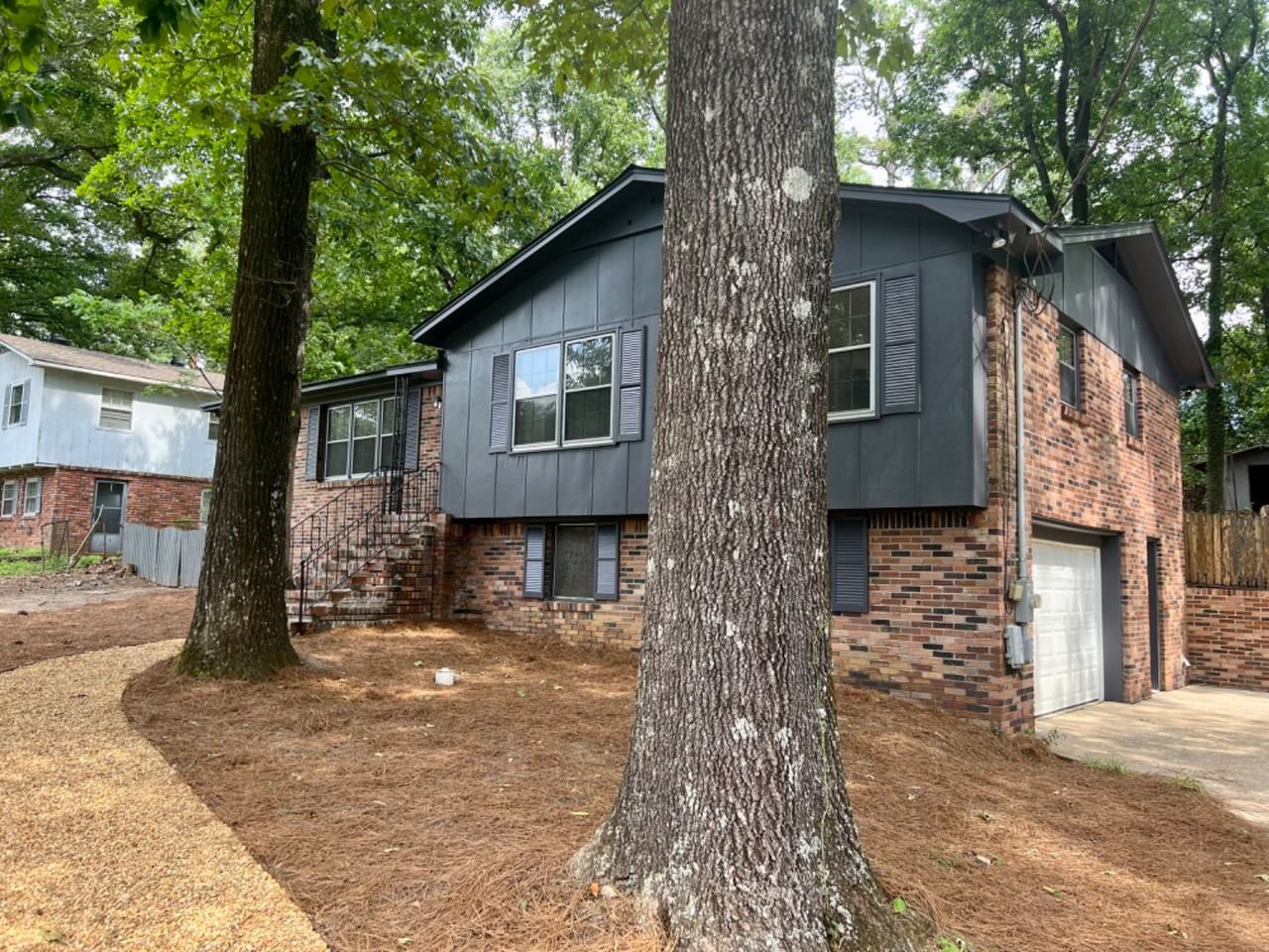 913 Sun Valley Rd - Photo 3 of 12