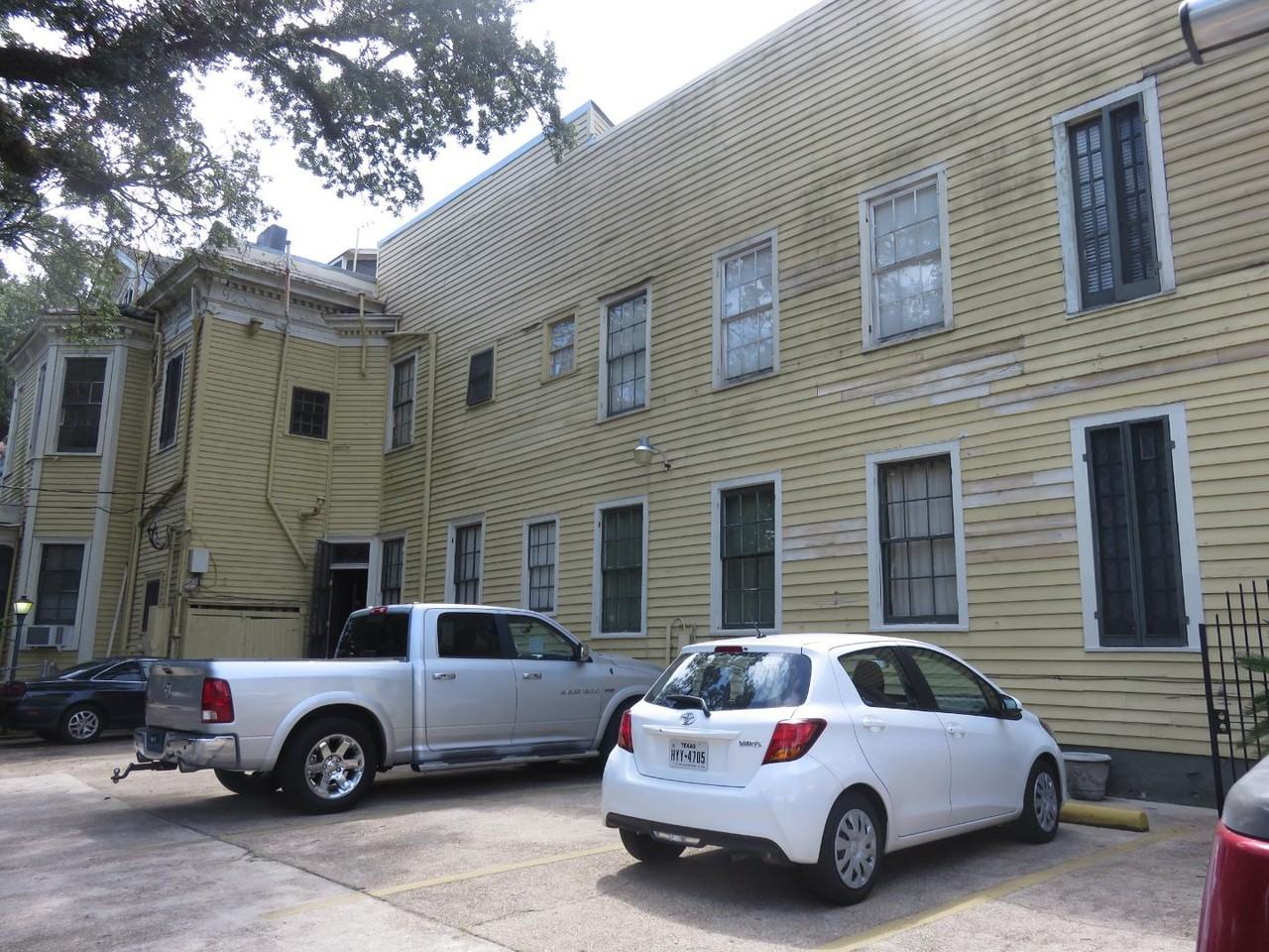 Jackson Avenue Building - Photo 4 of 10