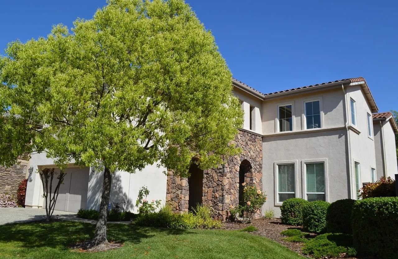 1480 Haddington Dr #NA - Photo 2 of 31