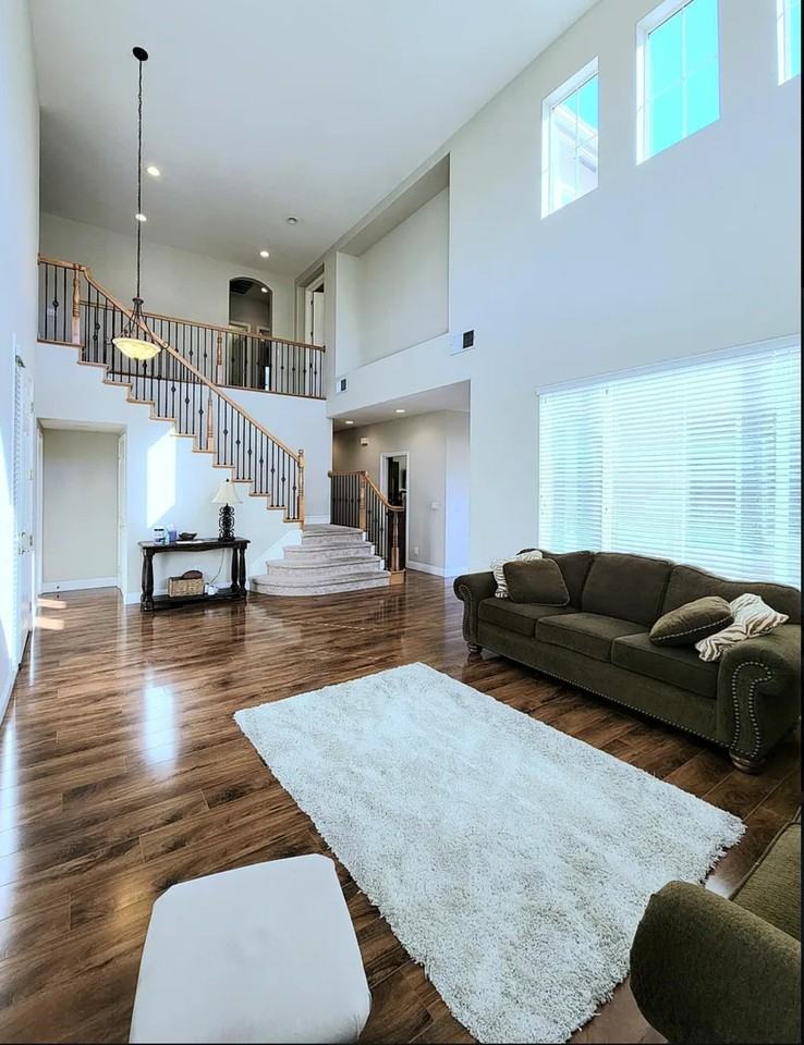 1480 Haddington Dr #NA - Photo 4 of 31