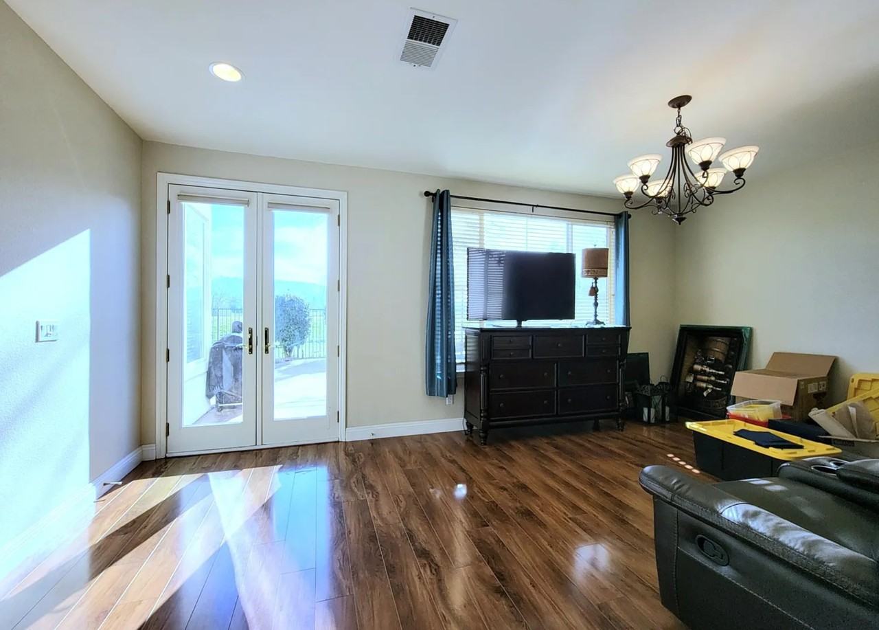 1480 Haddington Dr #NA - Photo 7 of 31