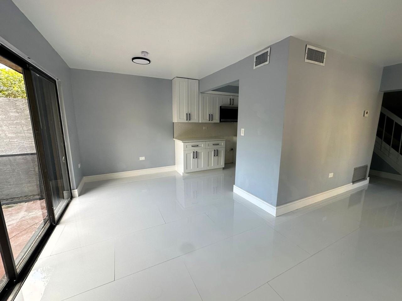 8350 N Missionwood Cir #C21 - Photo 3 of 19