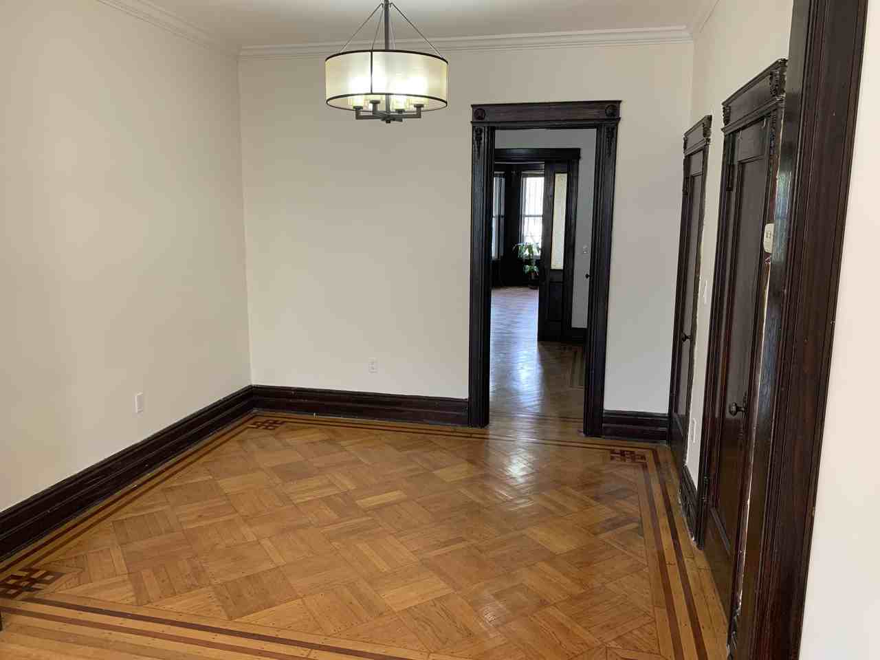 252 E 23rd St #NA - Photo 2 of 7