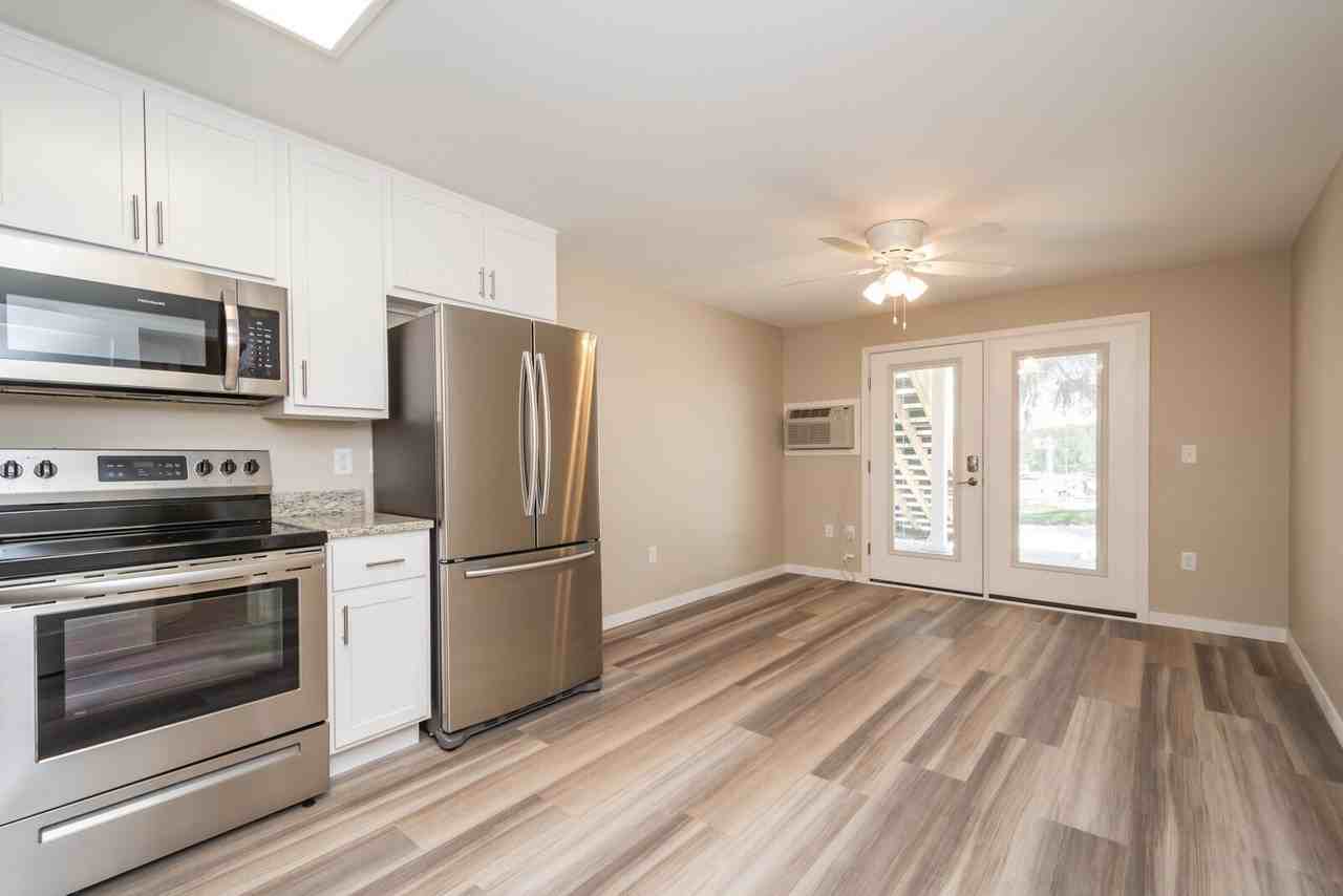 199 6th St #18 - Photo 5 of 15