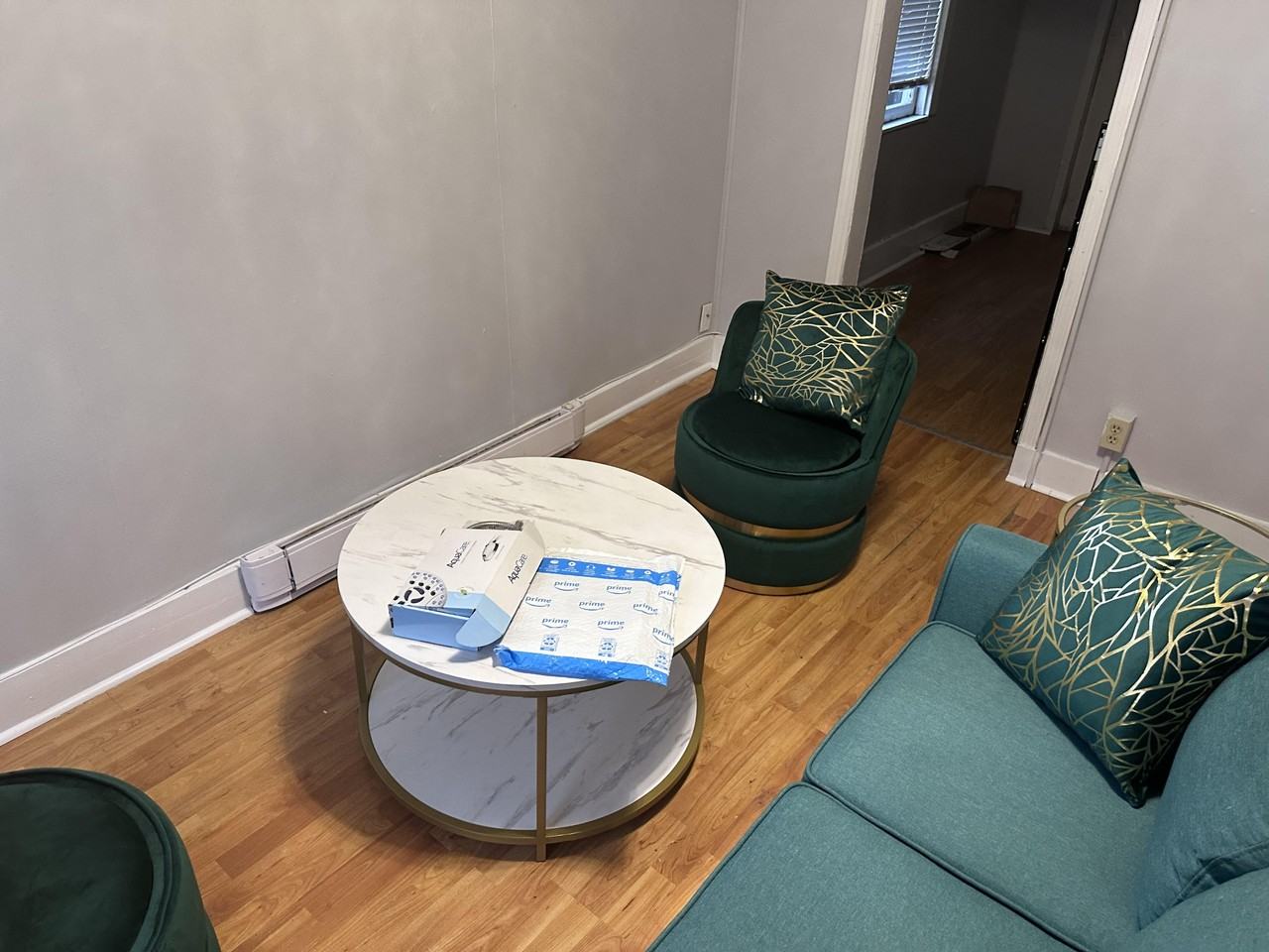 1040 Athol St #1 - Photo 2 of 4