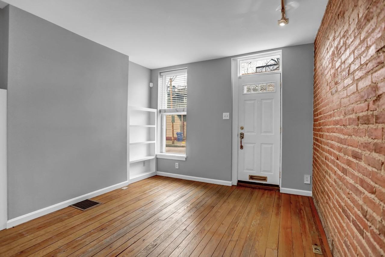 1409 Covington St - Photo 7 of 36