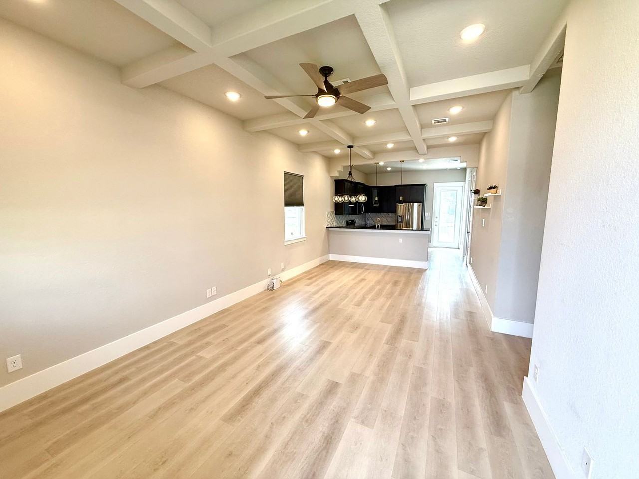 946 Canton - Photo 3 of 35
