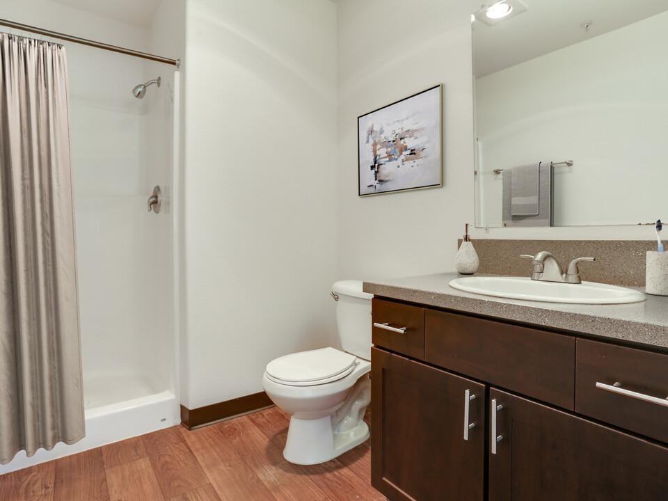 7531 Ne 18th St - Photo 3 of 20