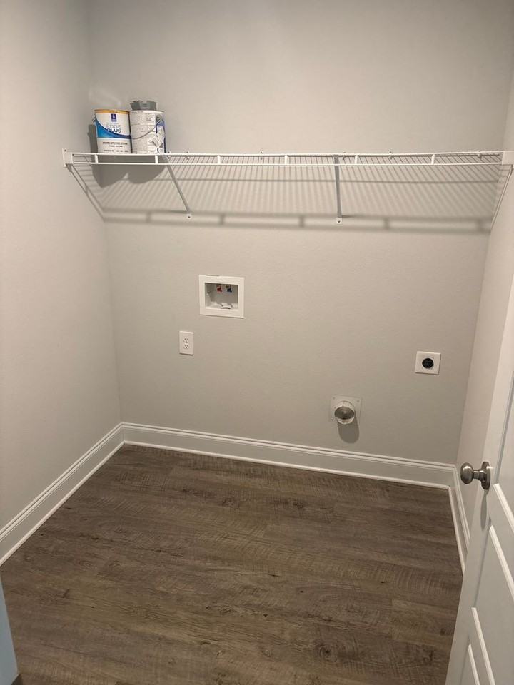 18058 Big Leaf Dr - Photo 6 of 15