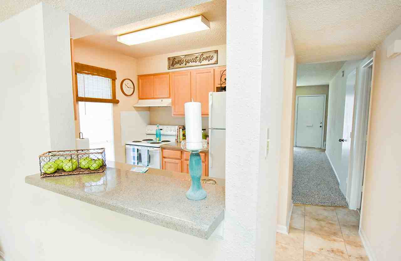 Camelot Court - Photo 6 of 14