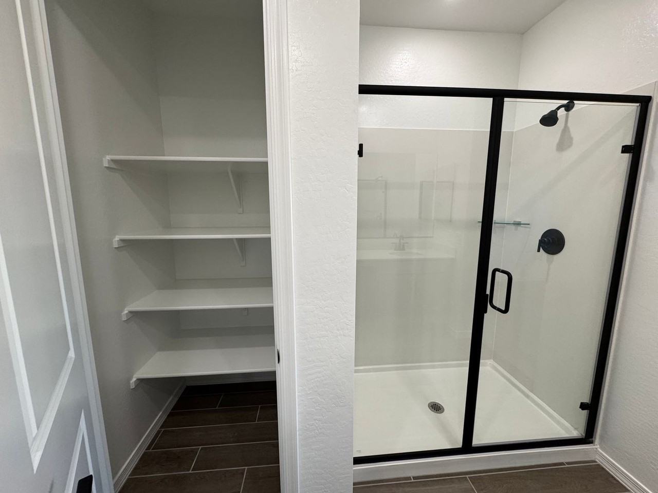 7606 W Smoketree Dr - Photo 4 of 39