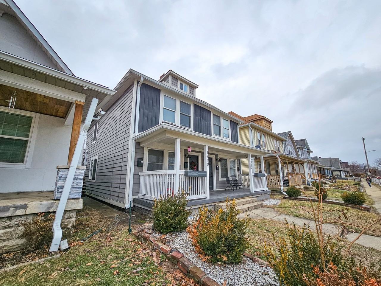 1910 - 1912 Lexington Ave - Photo 2 of 37