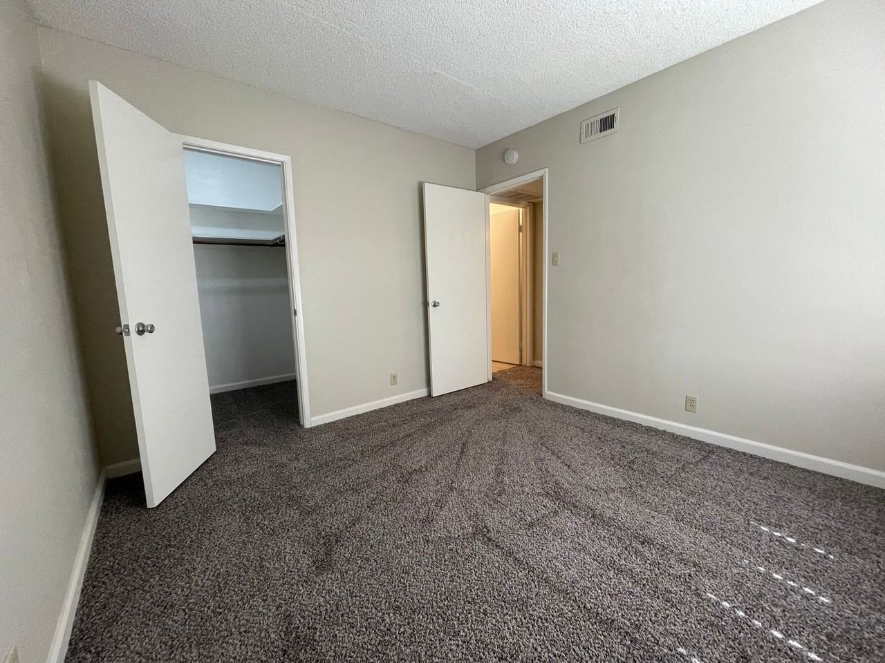 3624-50 H Street - McKinley Manor - Photo 7 of 22