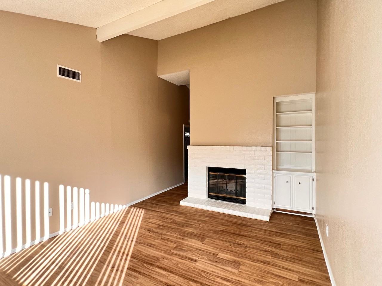 6sp7338 - Photo 3 of 16