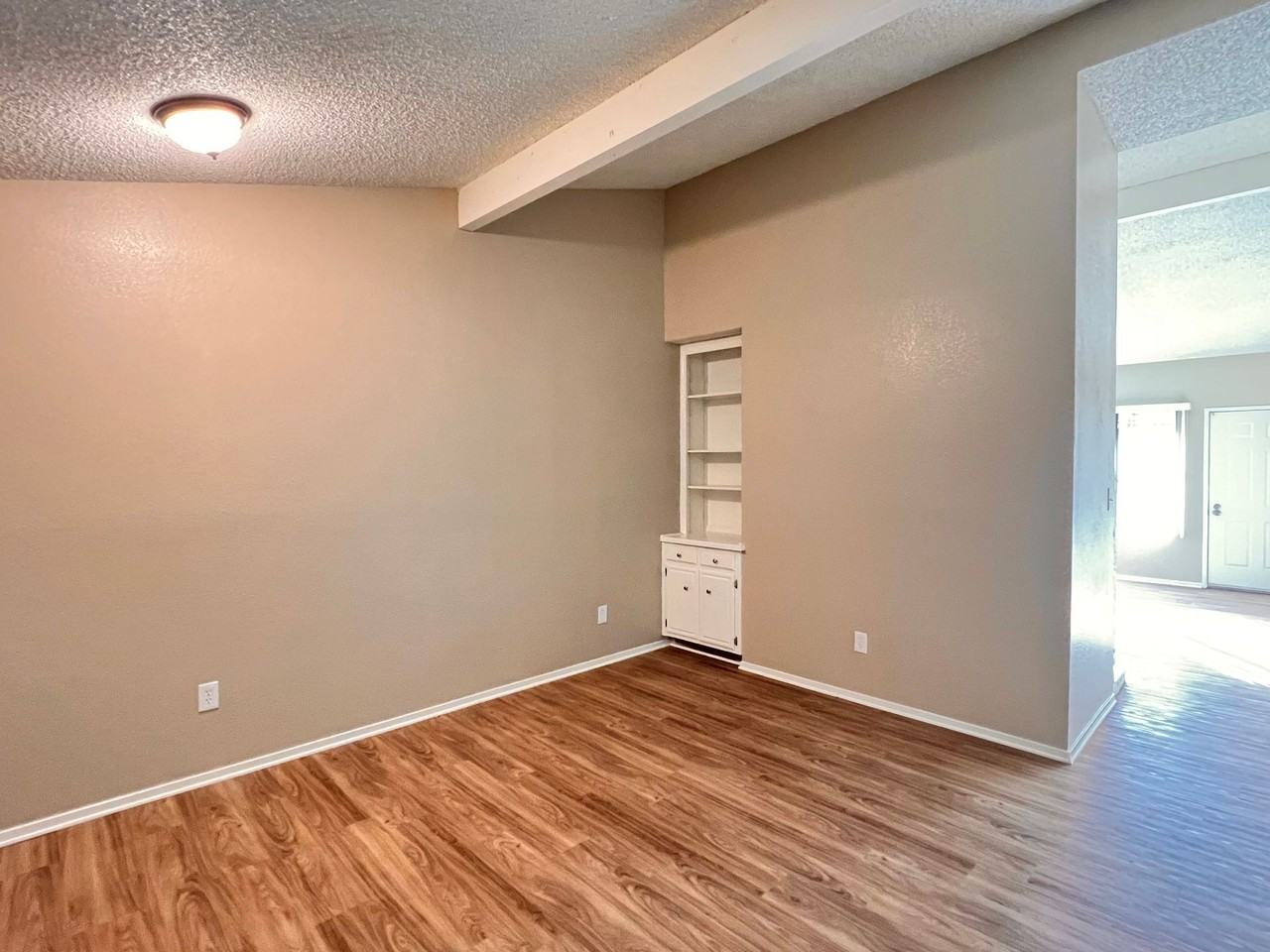 6sp7338 - Photo 4 of 16