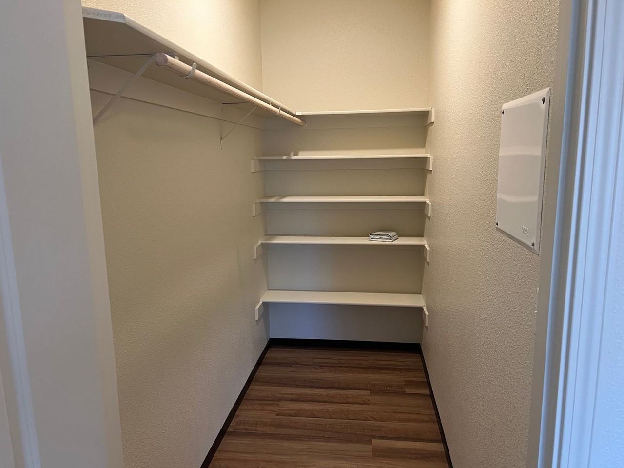 Elliott Court - Photo 6 of 9