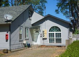 featured image of 2217 Lee St Se