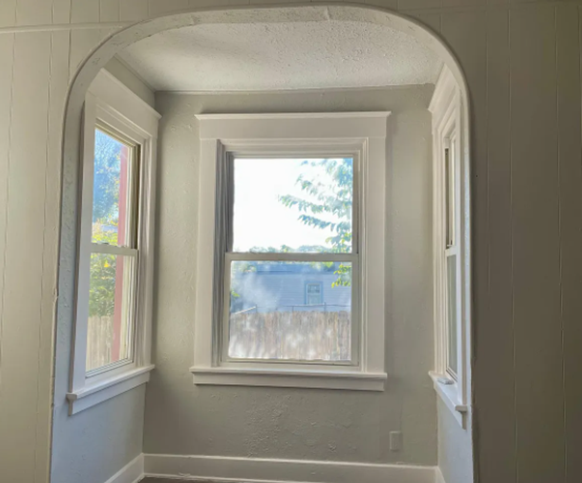 1984 Harrison Ave - Photo 2 of 19