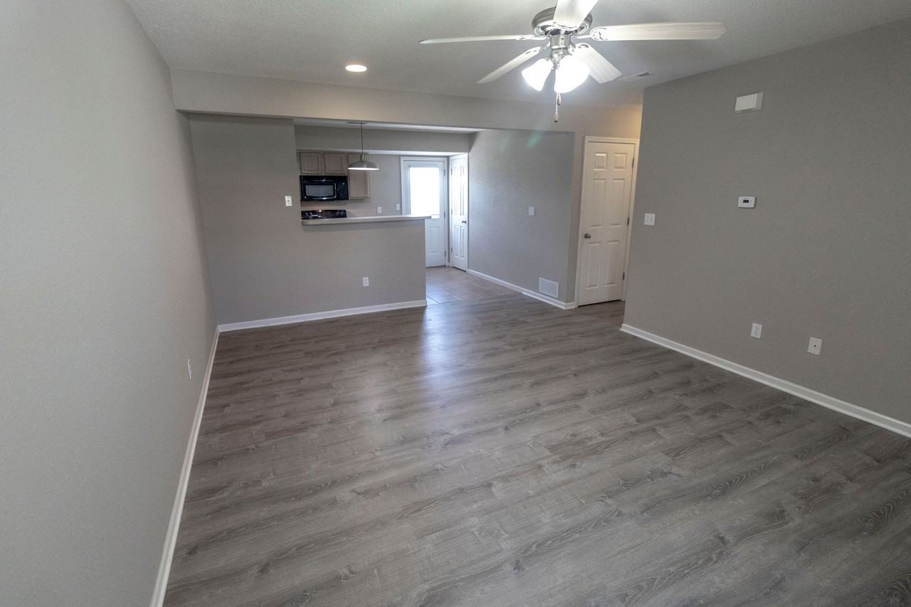 3929 Snowy Owl Dr - Photo 3 of 31