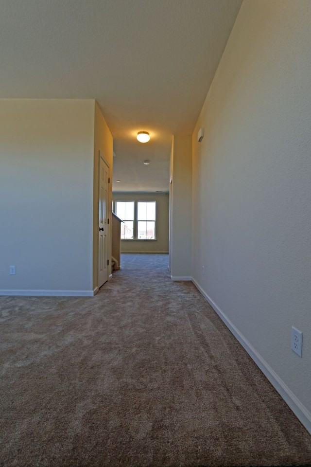 8405 Wescott Dr - Photo 4 of 19