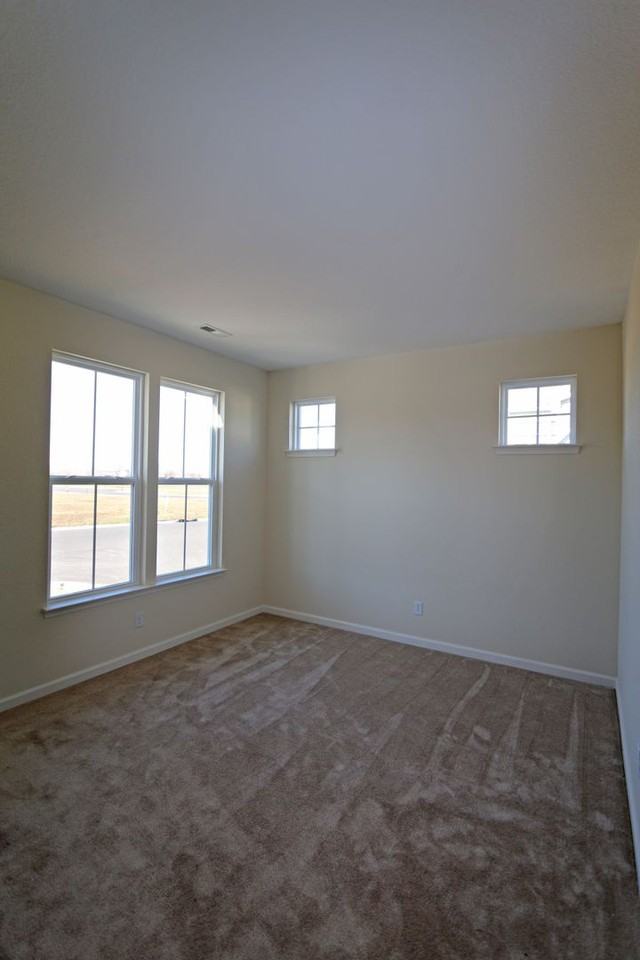 8405 Wescott Dr - Photo 5 of 19
