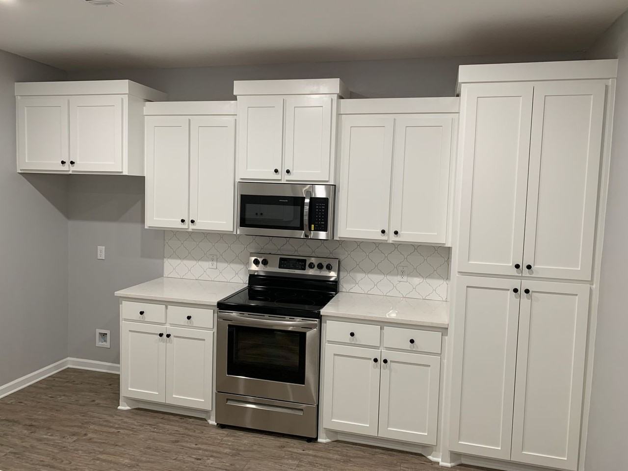 2925 Gillis Dr - Photo 4 of 16