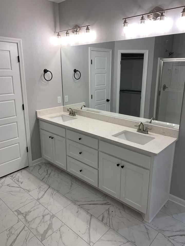 2925 Gillis Dr - Photo 2 of 16