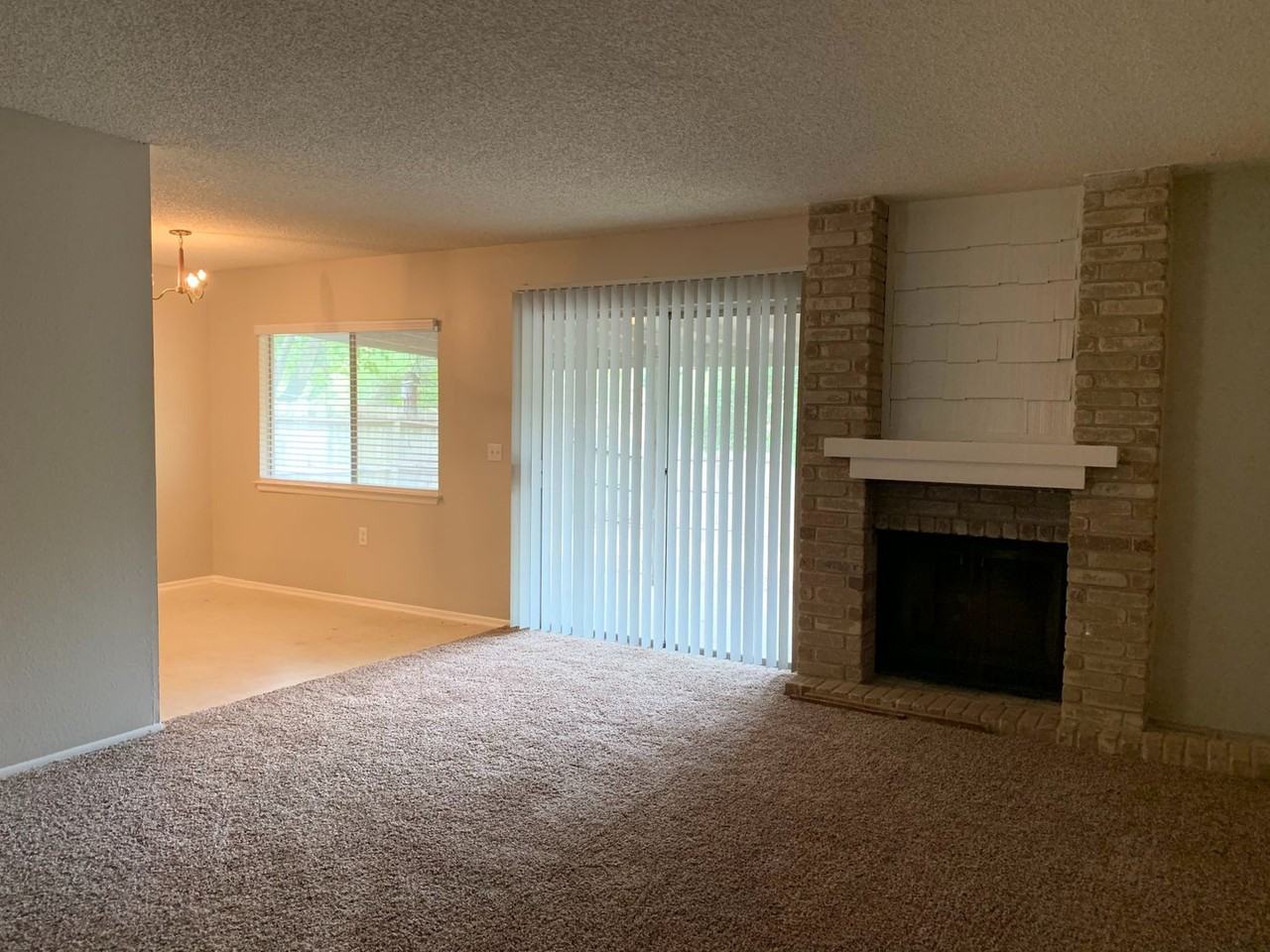 5931 Kissing Oak St - Photo 3 of 15