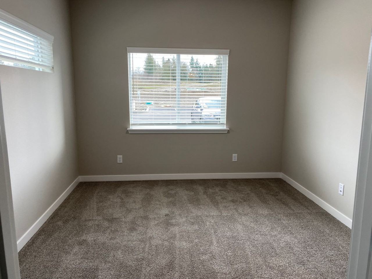 Tahoma Terrace - Photo 4 of 17